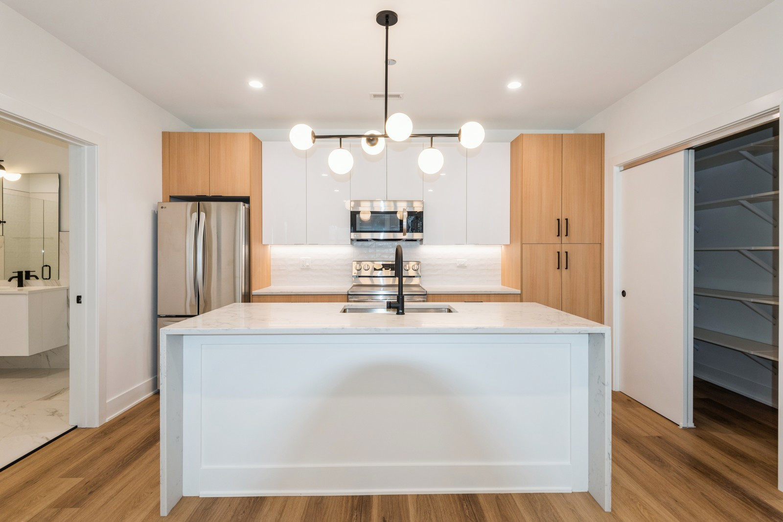 1440 W Fillmore