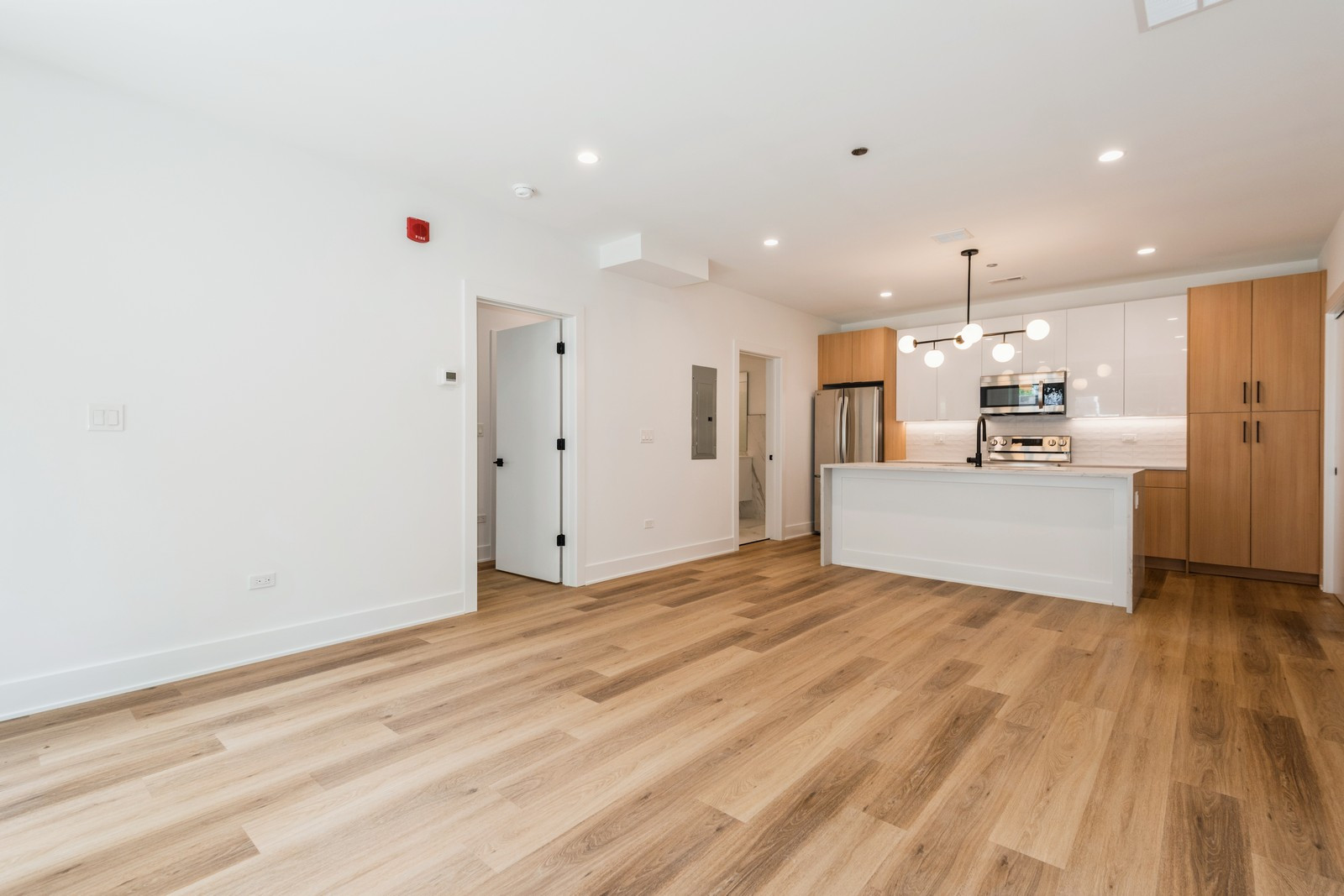 1440 W Fillmore