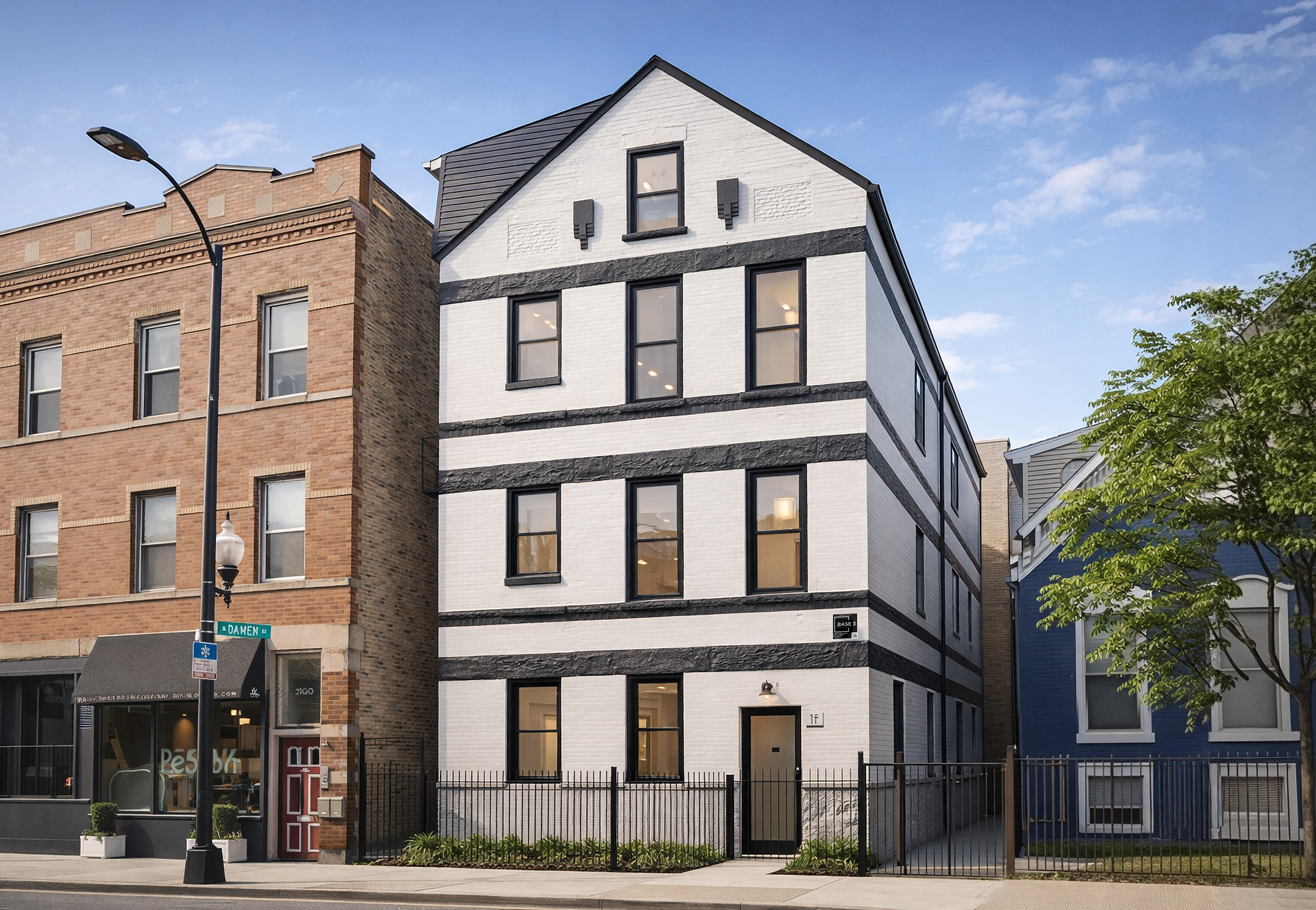 2102 N Damen